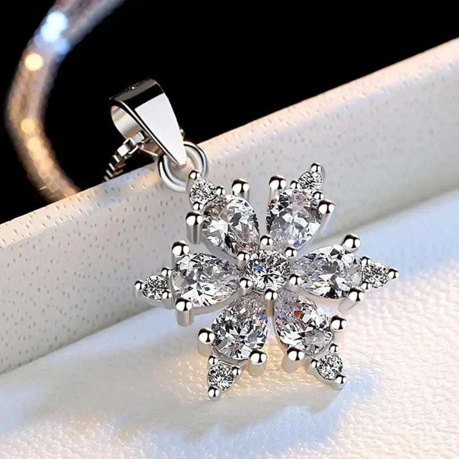 Snowflake Pendant Necklace, 925 Sterling Silver AAA Zirconia