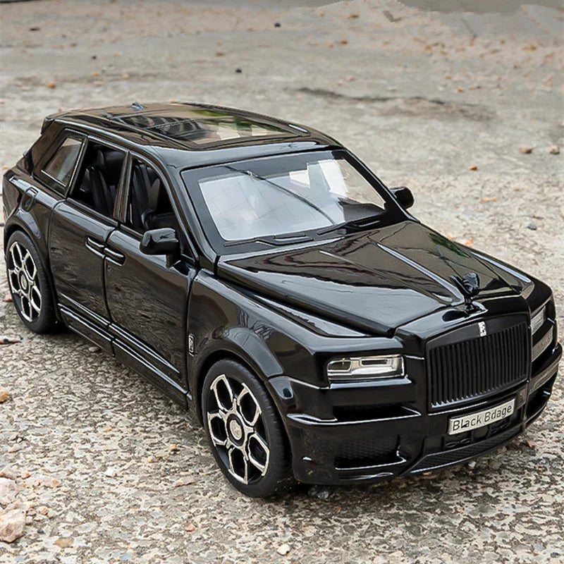 1:32 Rolls Royce Cullinan SUV Diecast Model - Alloy Toy Car with Sound & Light