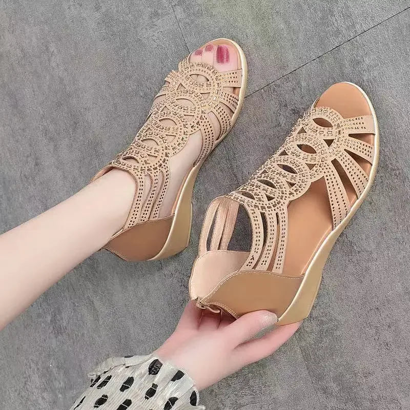 Women's soft sandals leather 2023 New Soft Sole Outwear Wedge Shoes