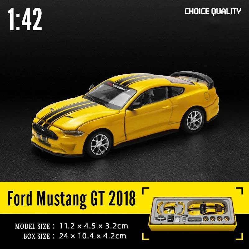 CCA MSZ 1:42 Suzuki Jimny 2018 Ford Mustang GT Alloy Toy Car Model Racing Alloy assembly series sports cars Fitting styles