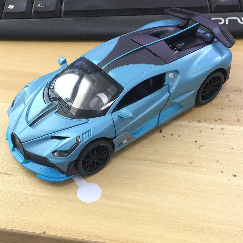 1/32 Diecast Bugatti Divo Sport Car Model - 15.5cm Collectible Toy with Lights